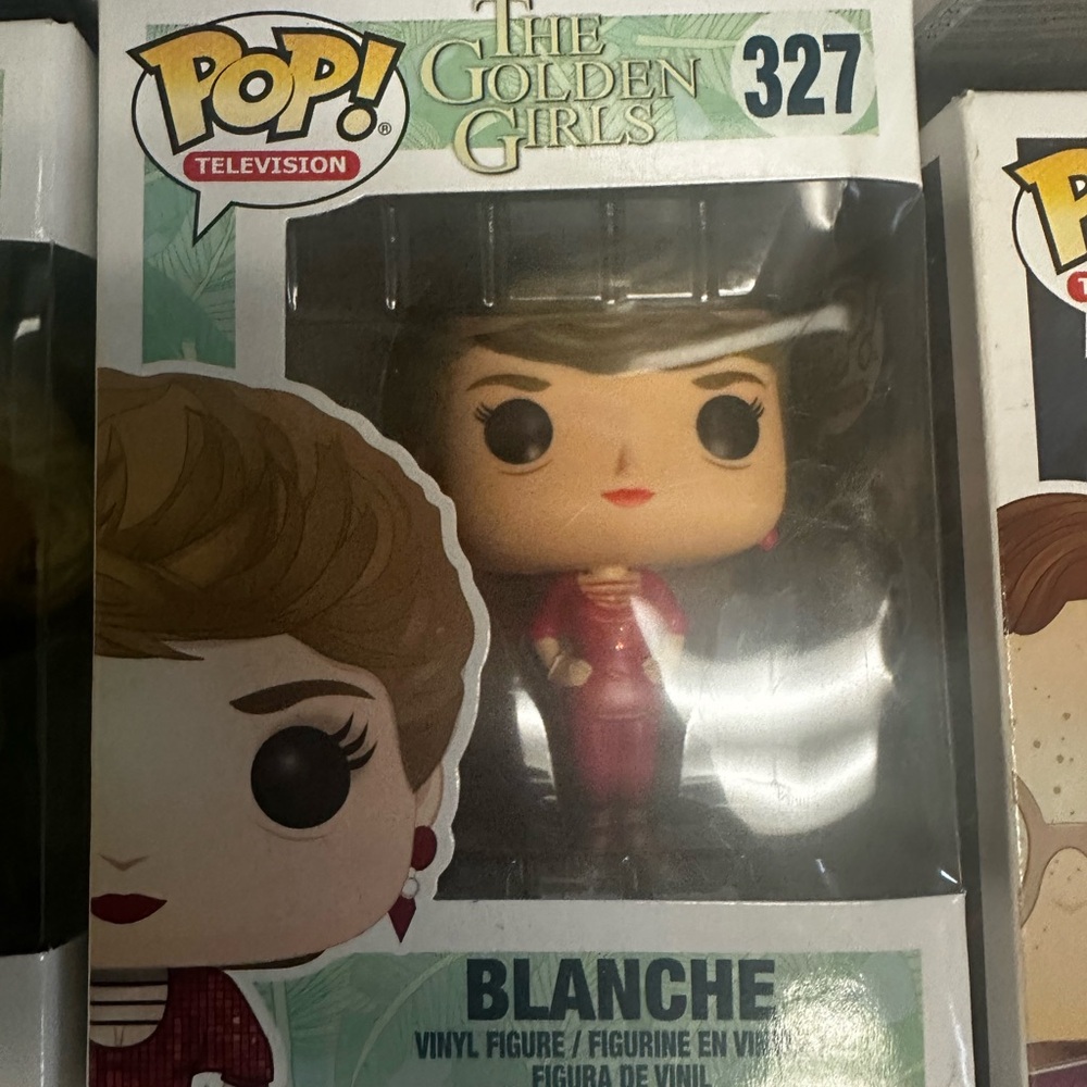 Funko Pop The Golden Girls Blanche Vinyl Figure